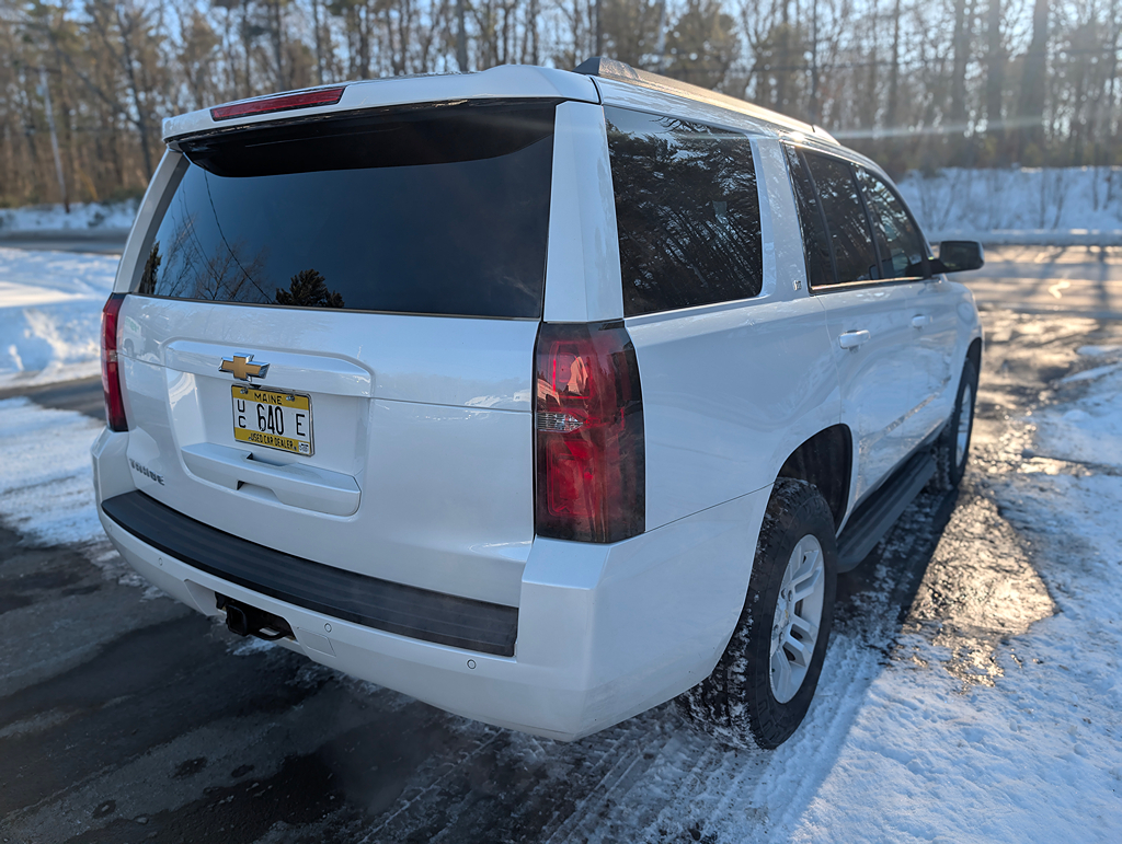 Additional photo of vehicle.