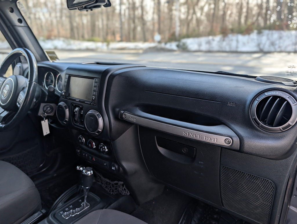 2018 Jeep Wrangler JK Unlimited Sport S - Photo 13