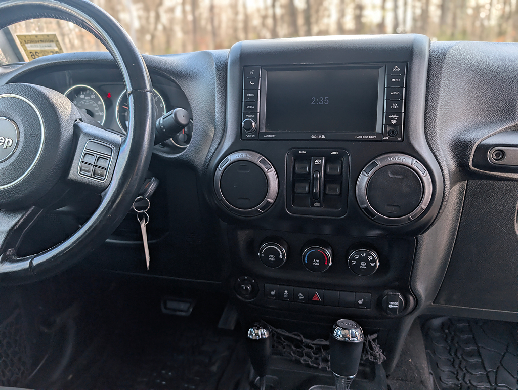 2018 Jeep Wrangler JK Unlimited Sport S - Photo 14