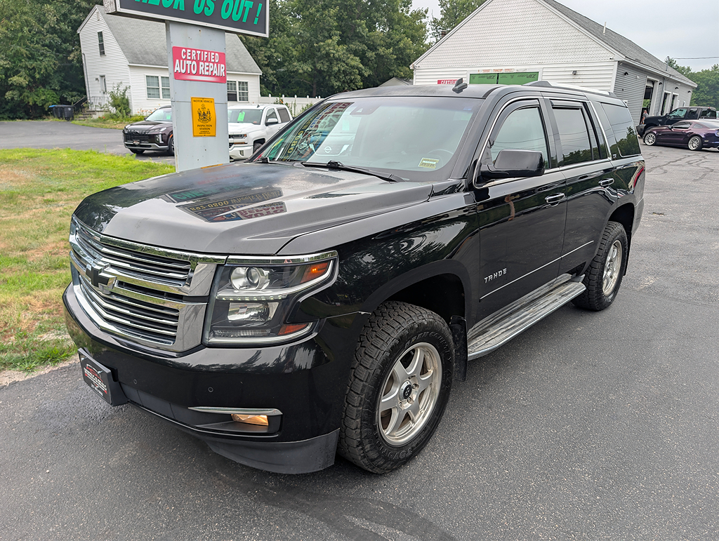 Additional photo of vehicle.
