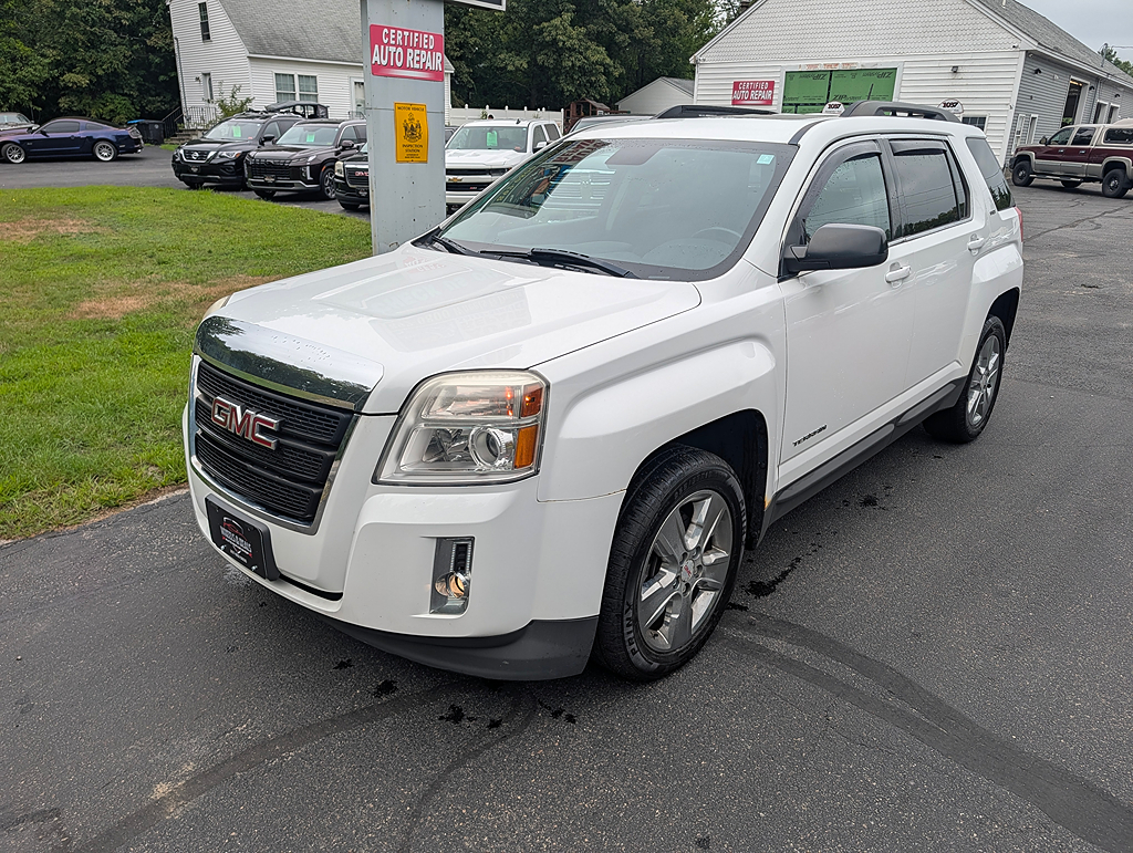 Additional photo of vehicle.