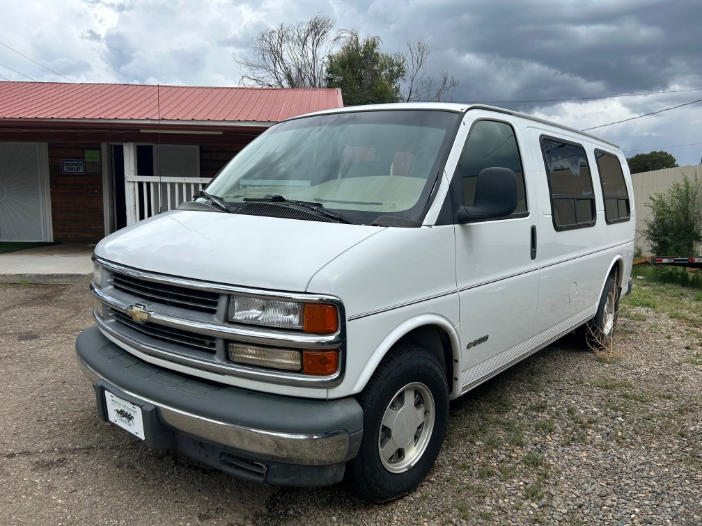 1997 Chevrolet Express Base's photo