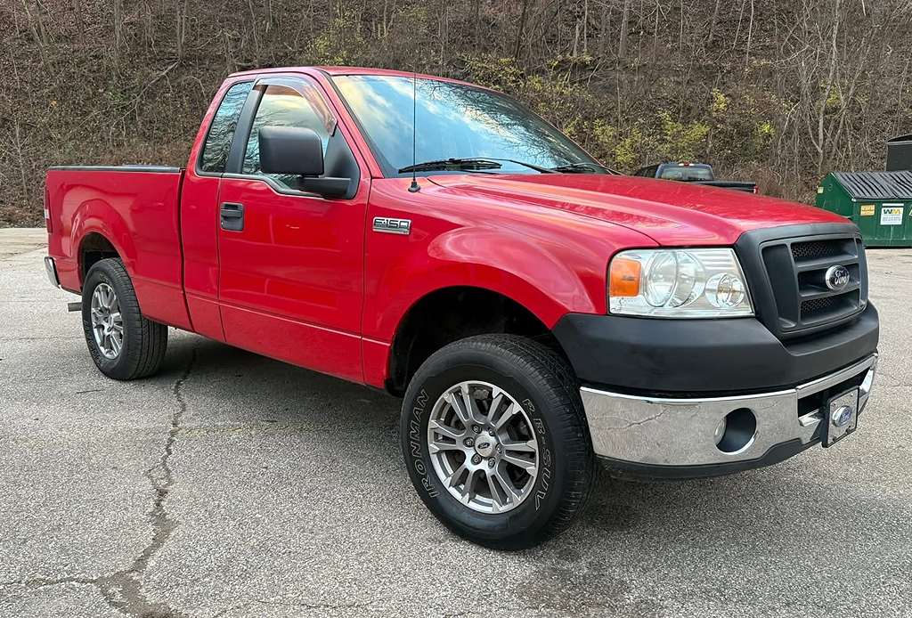 2006 Ford F-150 XL's photo