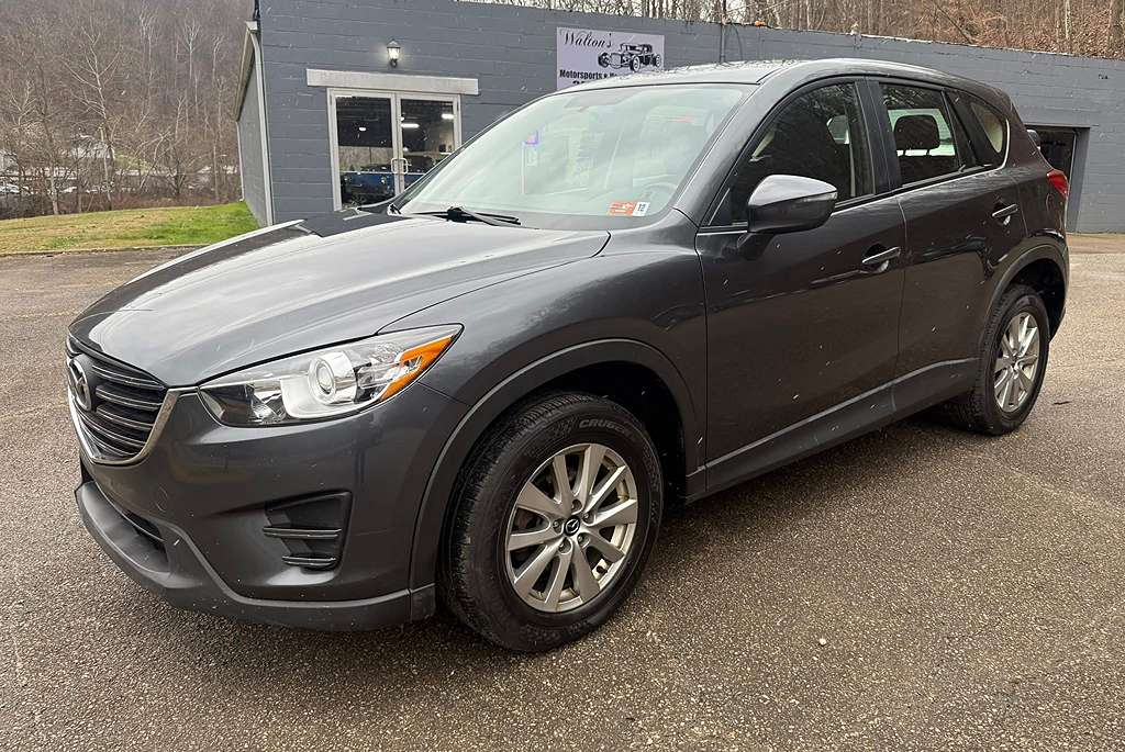 2016 Mazda CX-5 Sport's photo
