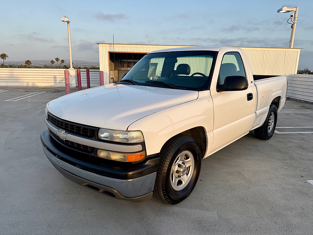 2001 Chevrolet Silverado 1500's photo