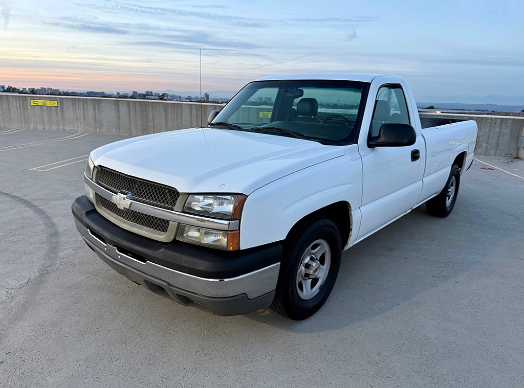 2004 Chevrolet Silverado 1500's photo
