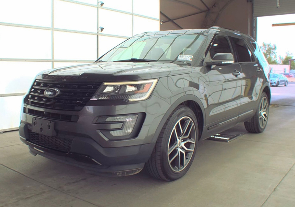 2016 Ford Explorer