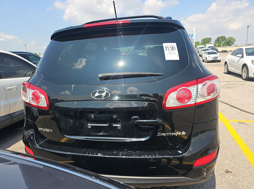 Additional photo of vehicle.