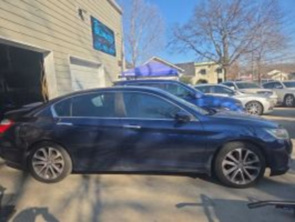 Main photo of 2014 HONDA ACCORD