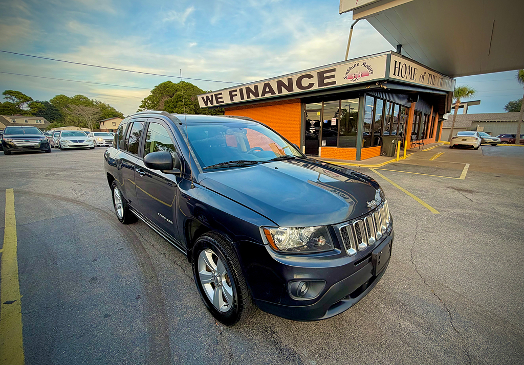2015 Jeep Compass Sport's photo