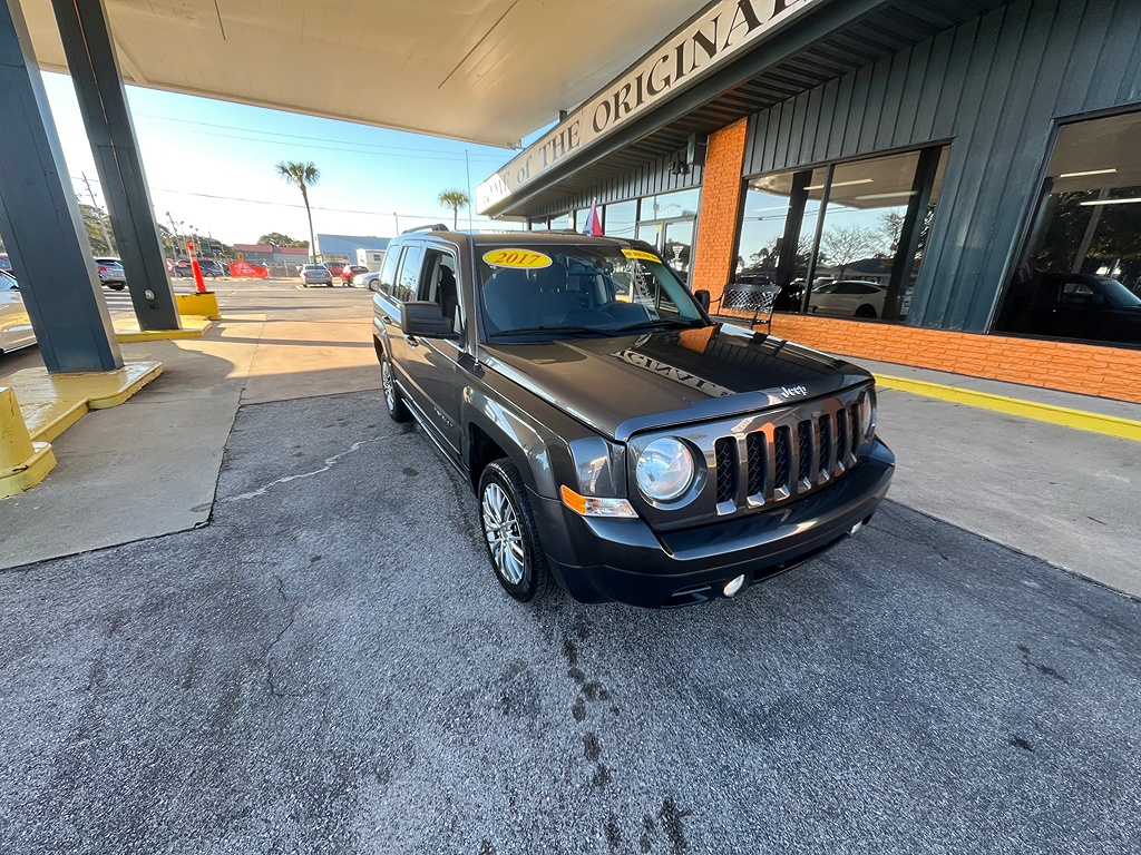 2017 Jeep Patriot Sport's photo