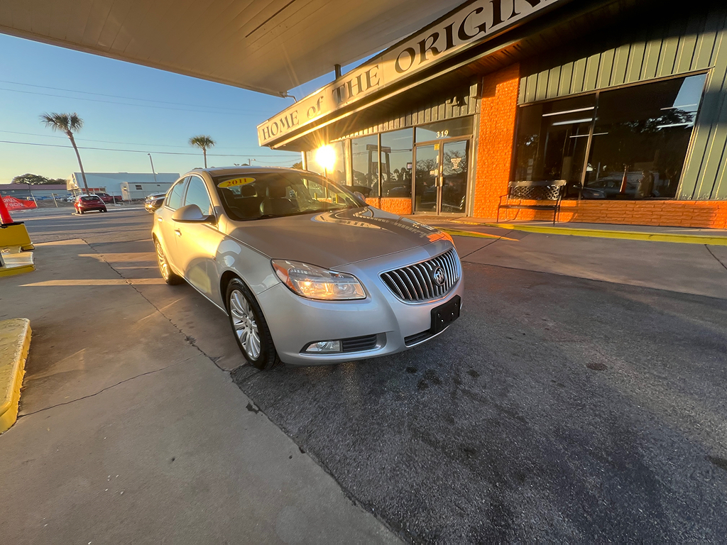 2011 Buick Regal CXL's photo