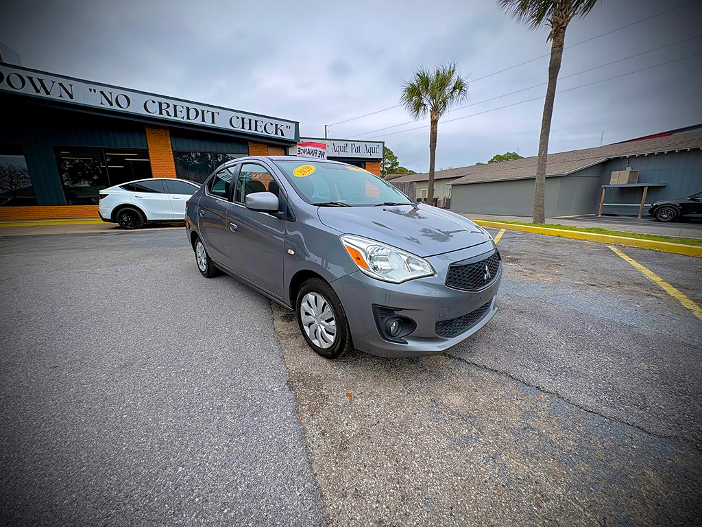 2020 Mitsubishi Mirage ES CVT's photo