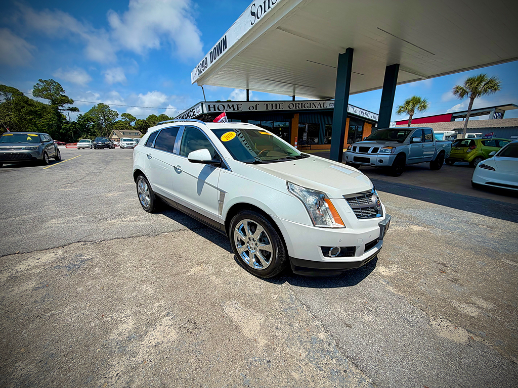 2010 Cadillac SRX FWD Performance Collection's photo