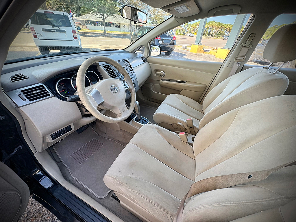 2009 Nissan Versa S - Photo 10