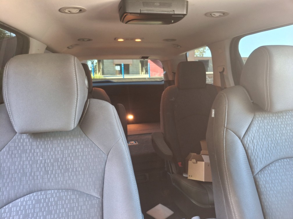 Additional photo of vehicle.