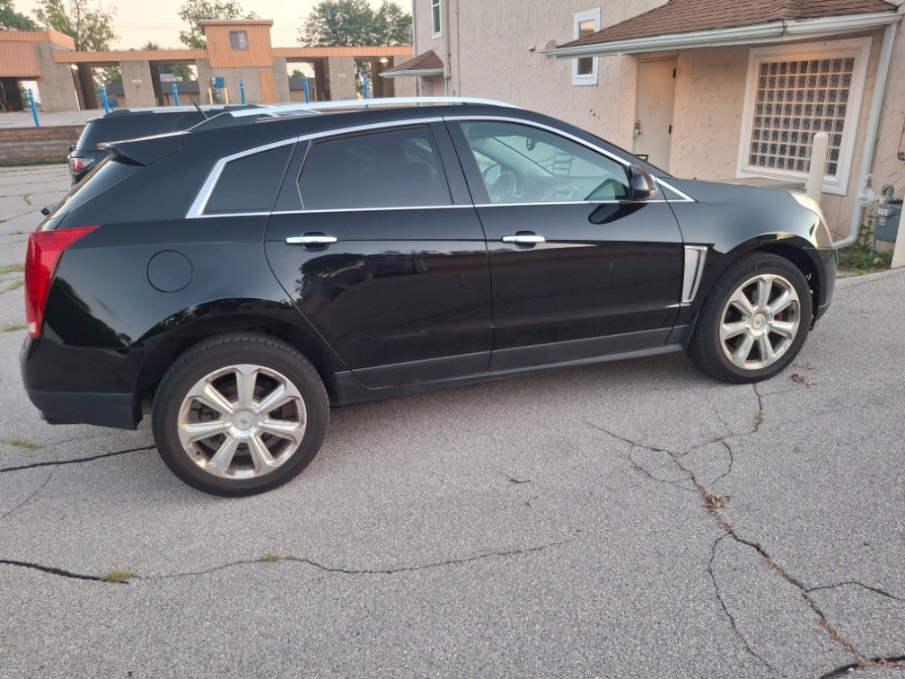 Additional photo of vehicle.