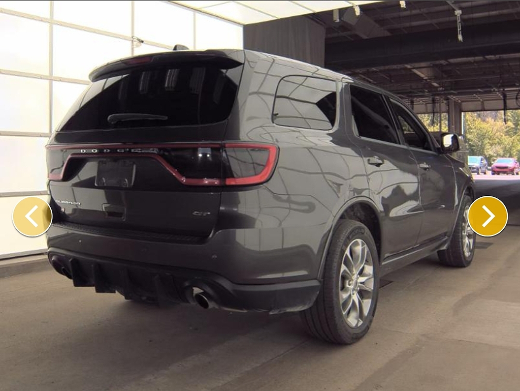 Additional photo of vehicle.