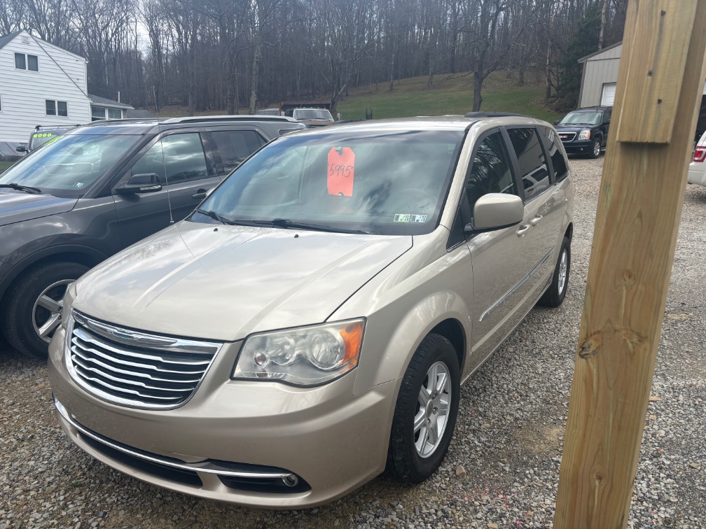 2012 Chrysler Town & Country Touring