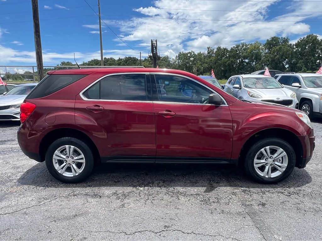 Additional photo of vehicle.