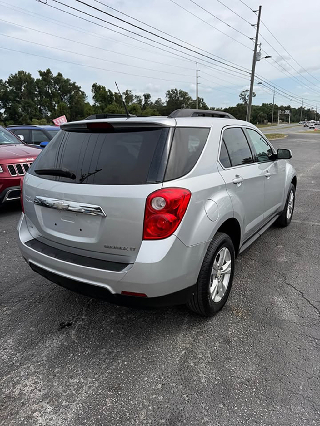 Additional photo of vehicle.