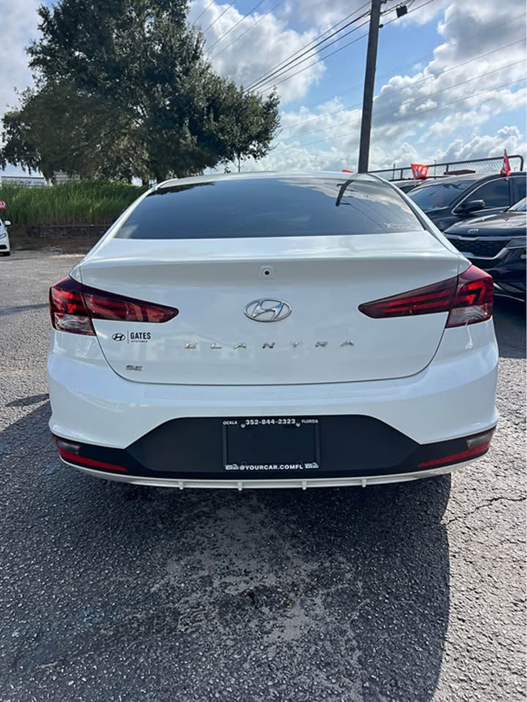 Additional photo of vehicle.