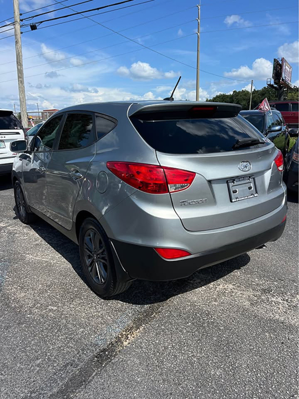 Additional photo of vehicle.