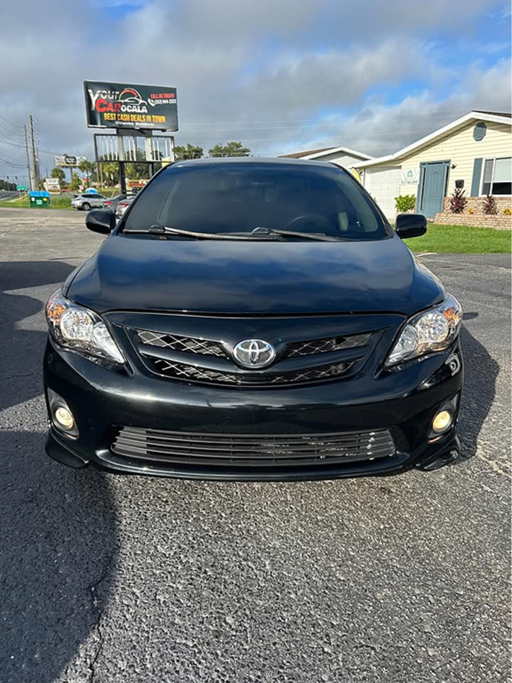 Additional photo of vehicle.