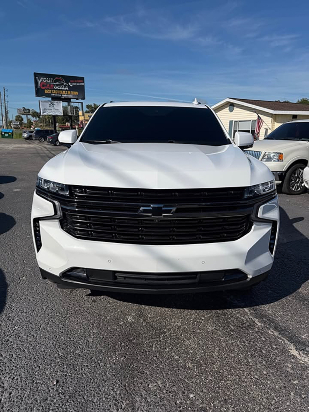 Additional photo of vehicle.