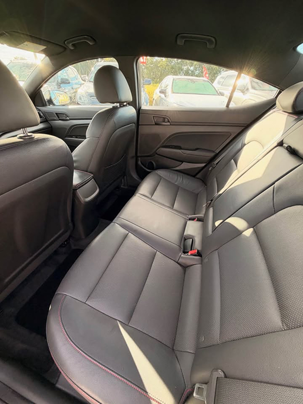 Additional photo of vehicle.