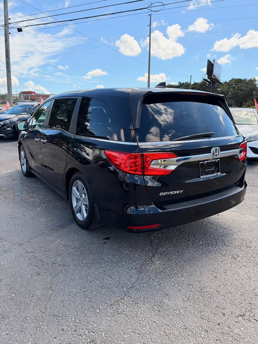 Additional photo of vehicle.