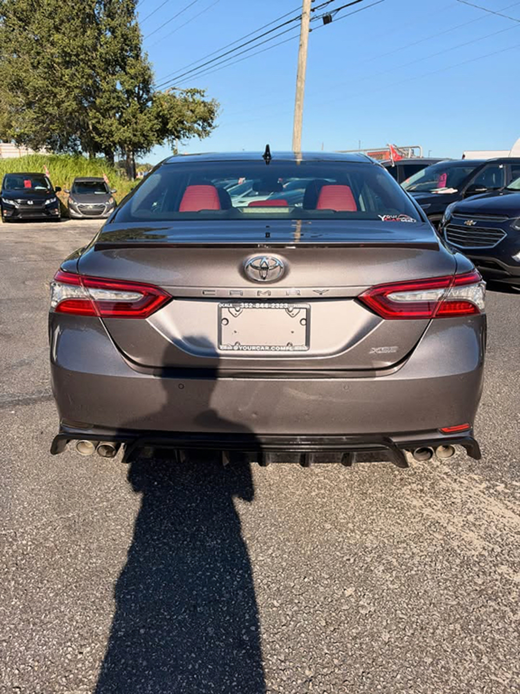 Additional photo of vehicle.