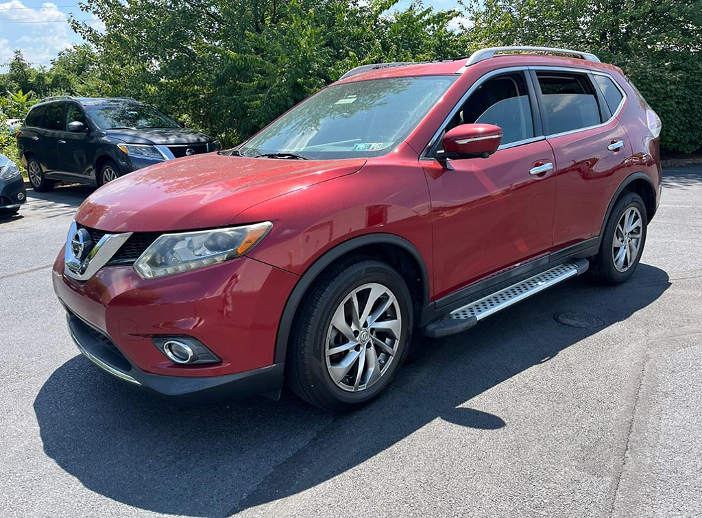 Additional photo of vehicle.