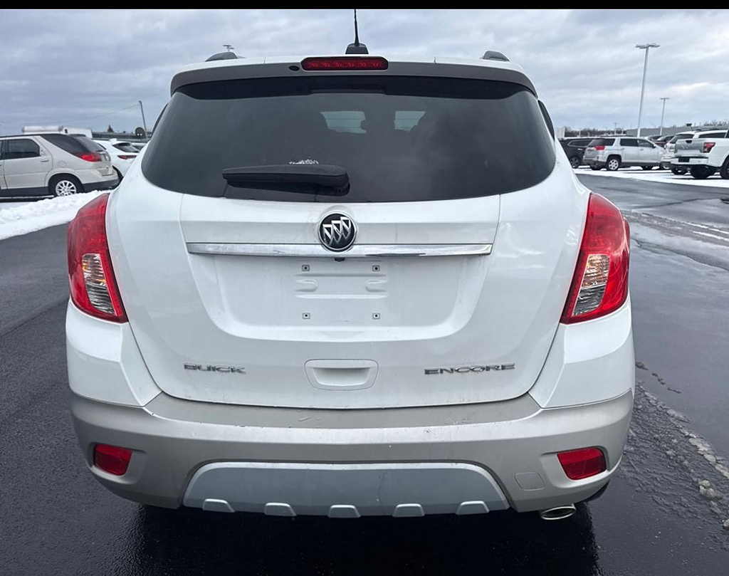 Additional photo of vehicle.