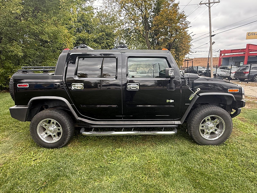 Additional photo of vehicle.