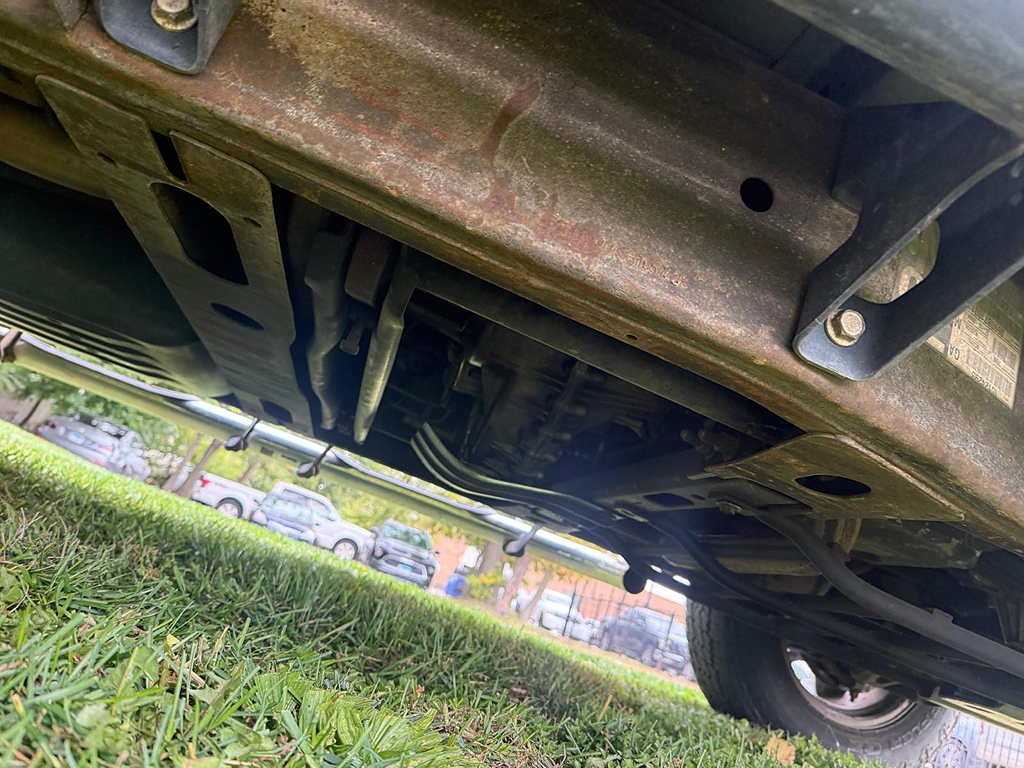 Additional photo of vehicle.