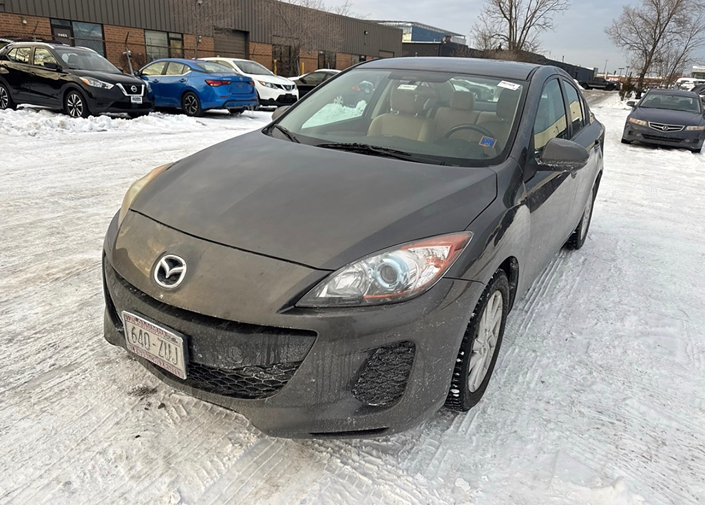 2013 Mazda MAZDA3 i Touring