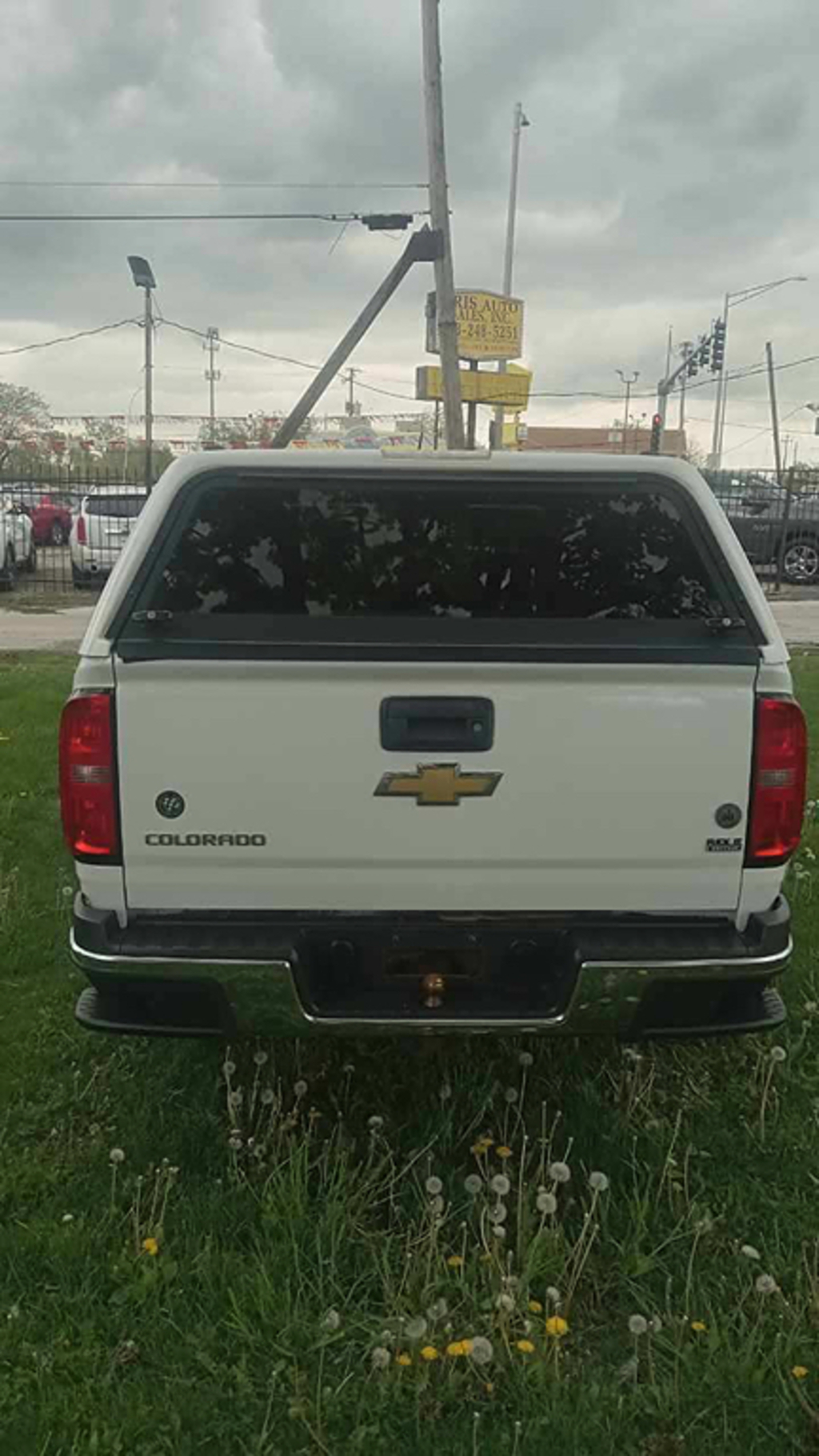 Additional photo of vehicle.