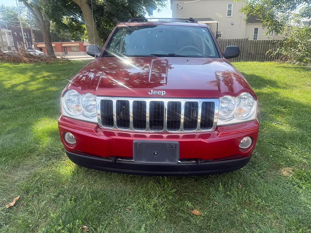 Additional photo of vehicle.