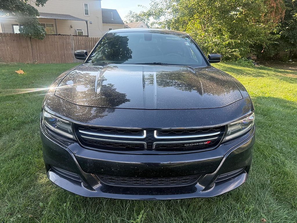 Additional photo of vehicle.
