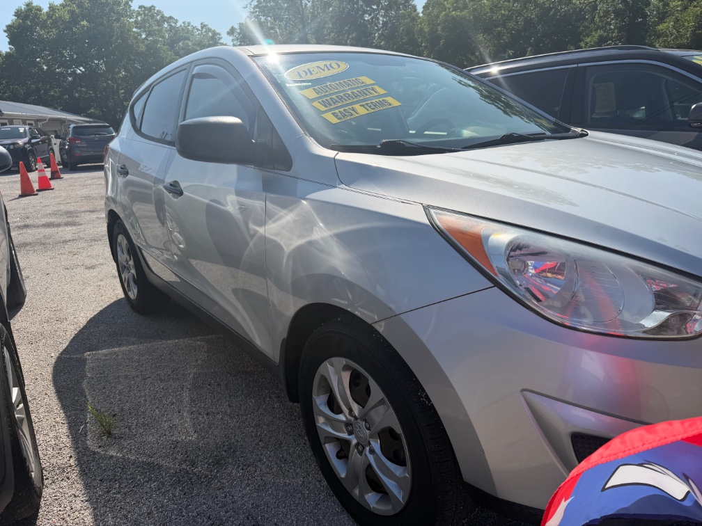 Additional photo of vehicle.
