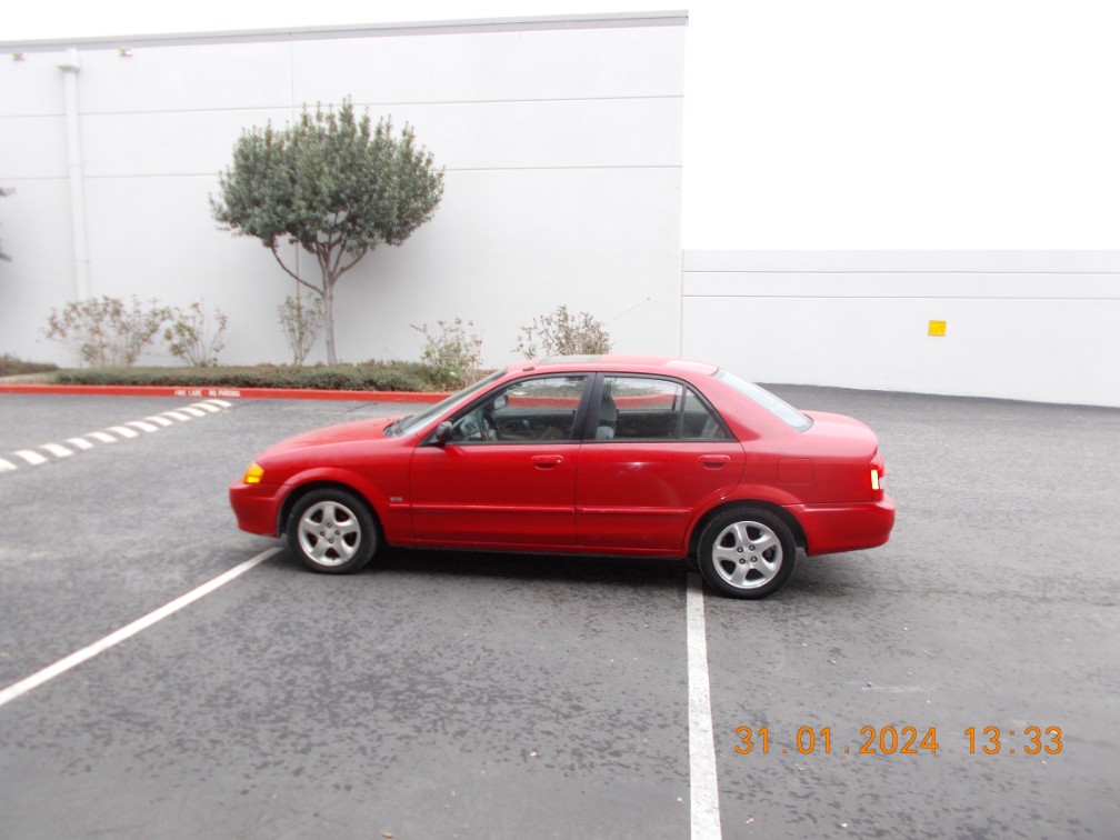 1999 Mazda Protege ES