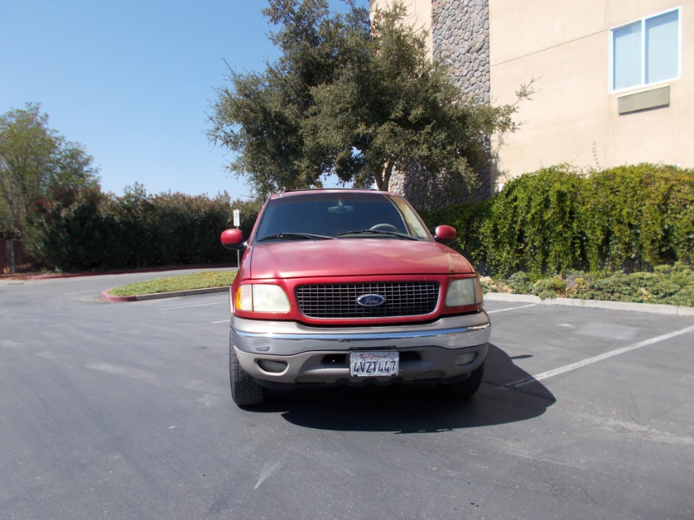 Additional photo of vehicle.