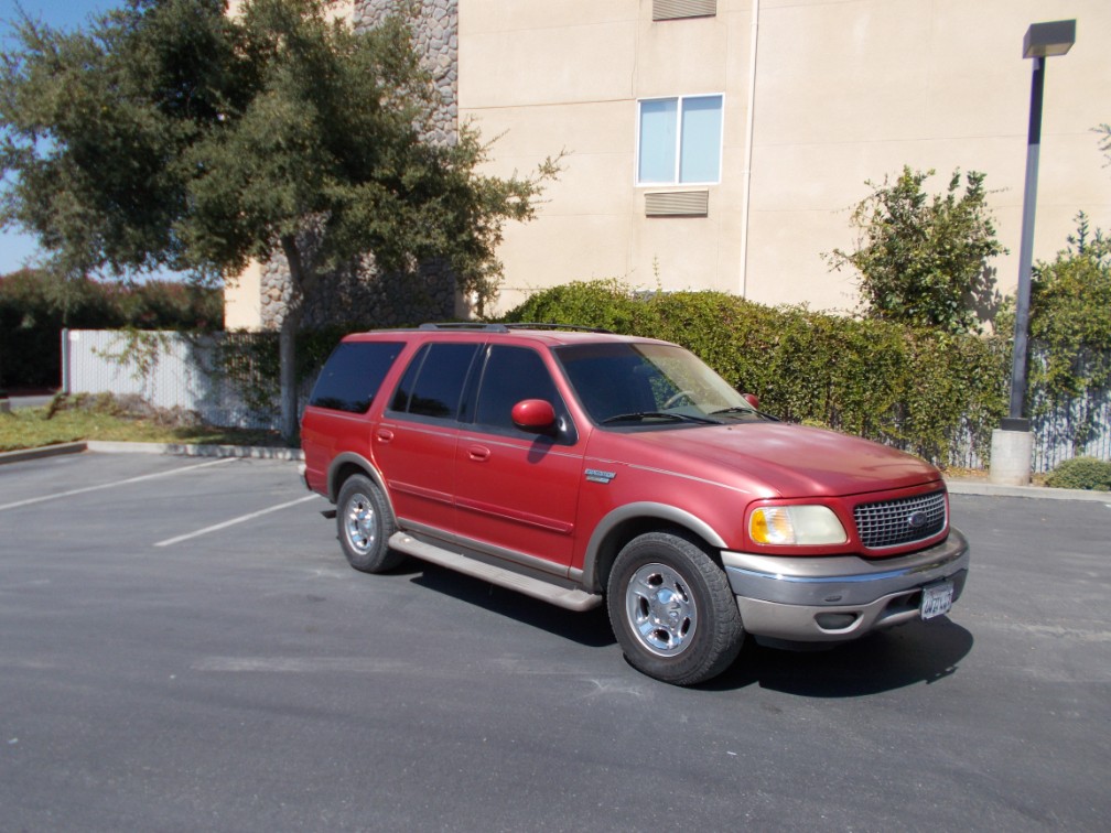 Additional photo of vehicle.