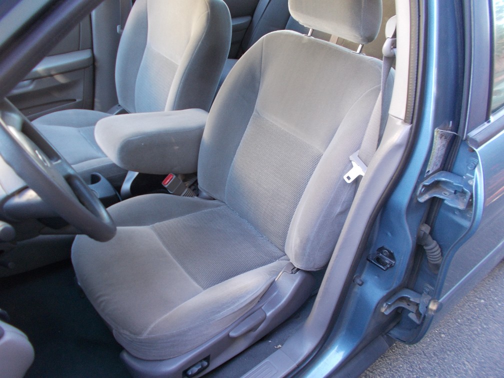 2005 Ford Taurus SE - Photo 11