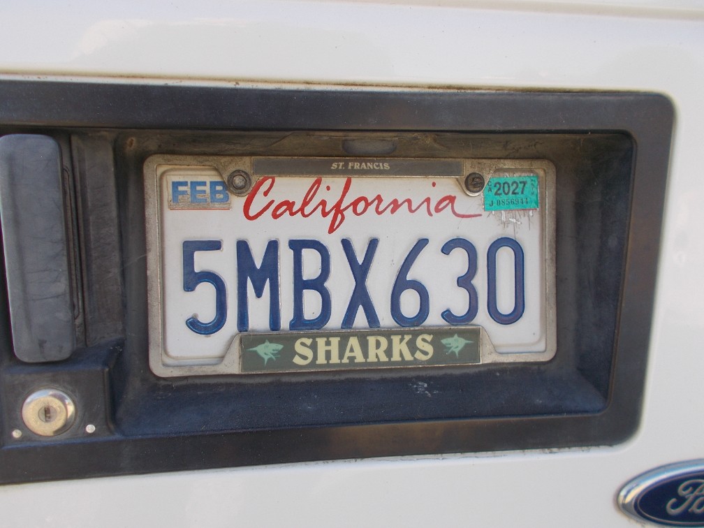 2004 Ford Econoline Wagon XL - Photo 21