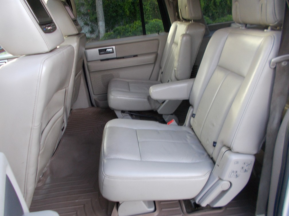 2013 Ford Expedition Limited - Photo 12