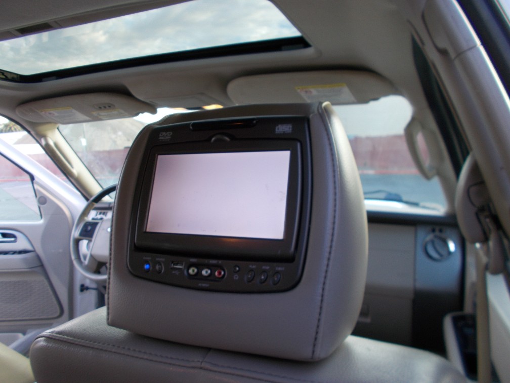 2013 Ford Expedition Limited - Photo 17