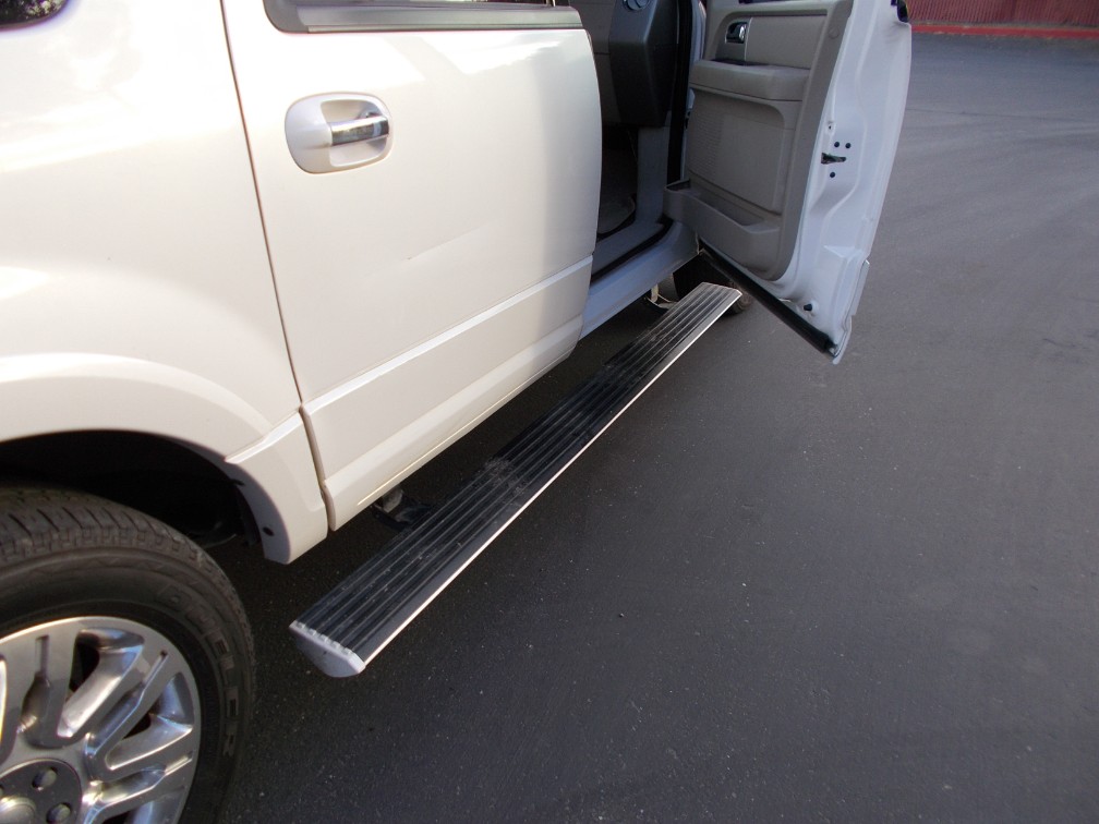 2013 Ford Expedition Limited - Photo 19