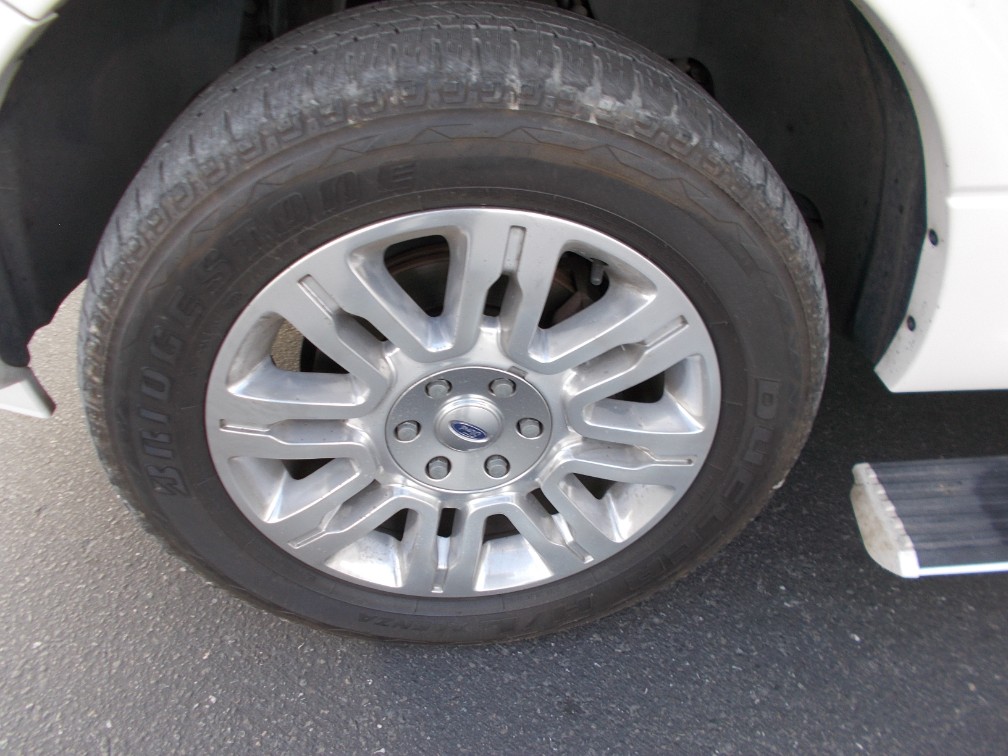 2013 Ford Expedition Limited - Photo 20